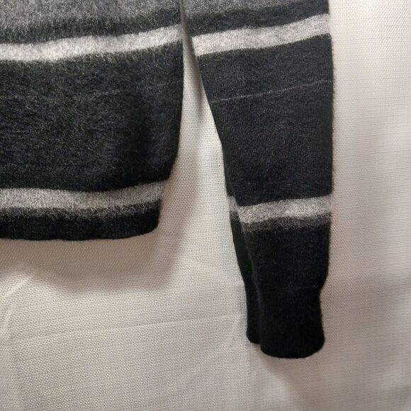 SWEATER BANANA REPUBLIC MEN'S SWEATER EXTRA FINE MERINO ORIGINAL SIZE M/SHRUNK - Picture 10 of 13